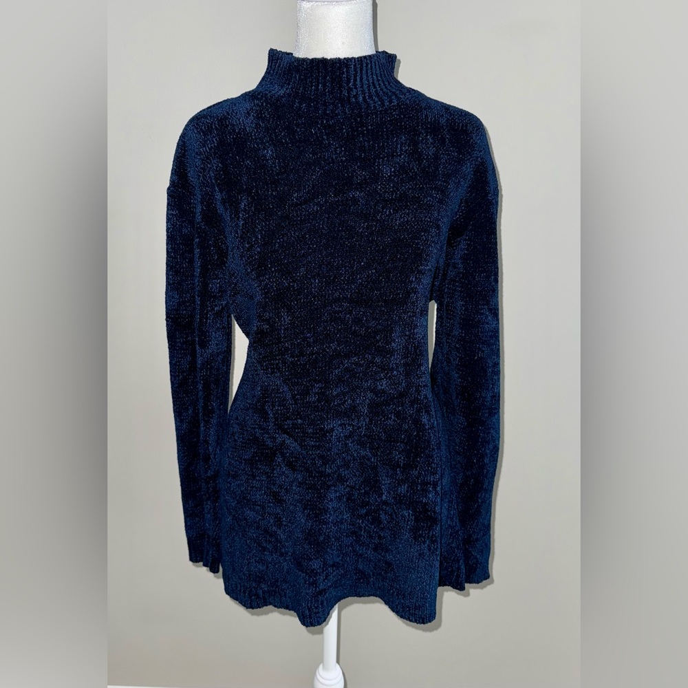 Liz Claiborne Super Soft Textured Dark Blue Sweater